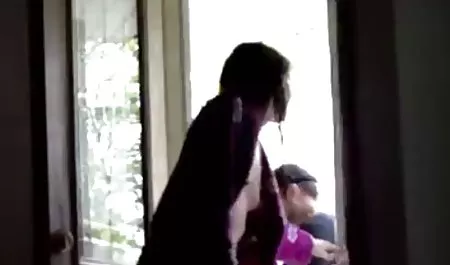 三つのレズビアンを楽し性玩具 個人 撮影 動画 顔射
