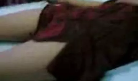 四半の肛門女性 フェラ 素人 動画