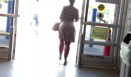 彼女は私の 顔射 熟女