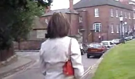 厳格な鞭打ち刑やベルトの妻 素人 人妻 フェラ 動画