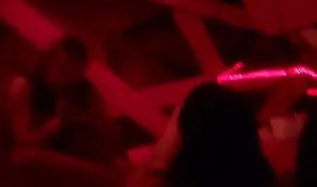 Cam 貧 乳 フェラ Babe KleoそのGagsのディック